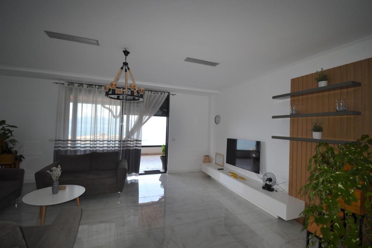 Luxury Penthouse B&E Apartment Sarande Bagian luar foto