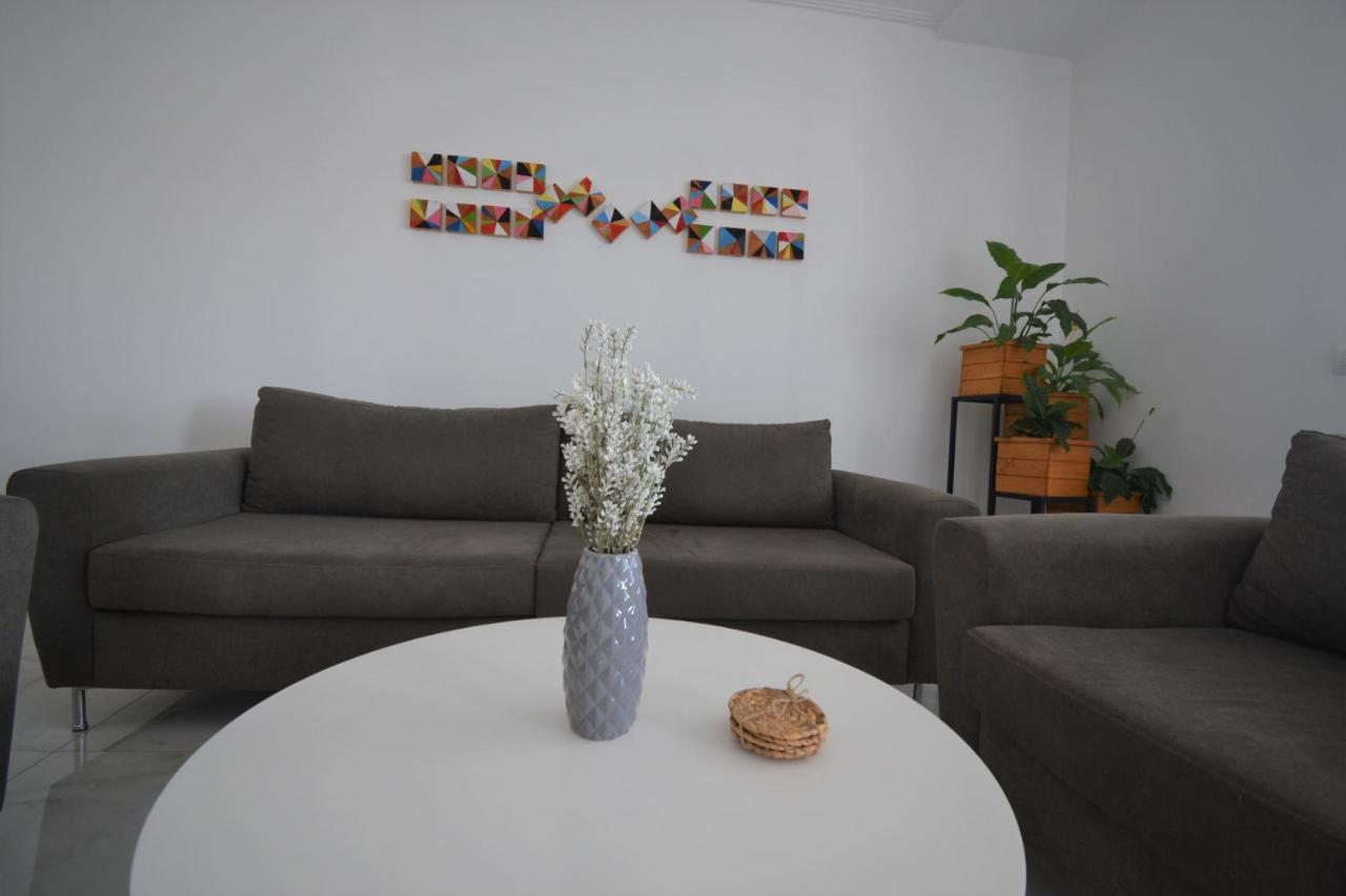 Luxury Penthouse B&E Apartment Sarande Bagian luar foto